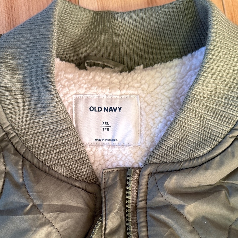 Old Navy Sage Green Shacket Size XXL BNWOT 2/$30 FINAL WEEK FOR THIS ITEM